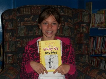 Diary of a Wimpy Kid: Dog Days by Jeff Kinney episode artwork